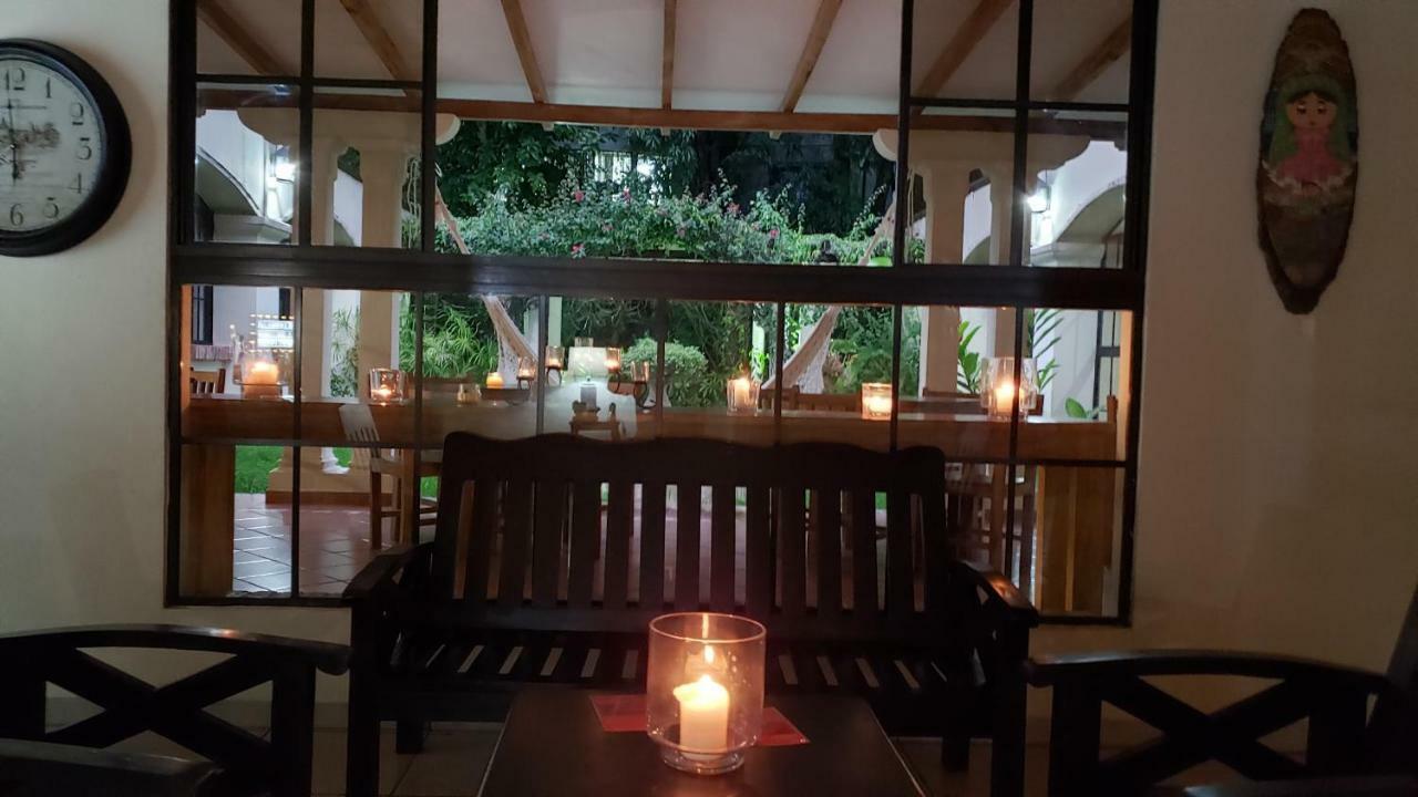 Domus Hotel 圣萨尔瓦多 外观 照片